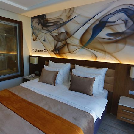 B Business Hotel & Spa Antalya Exterior photo