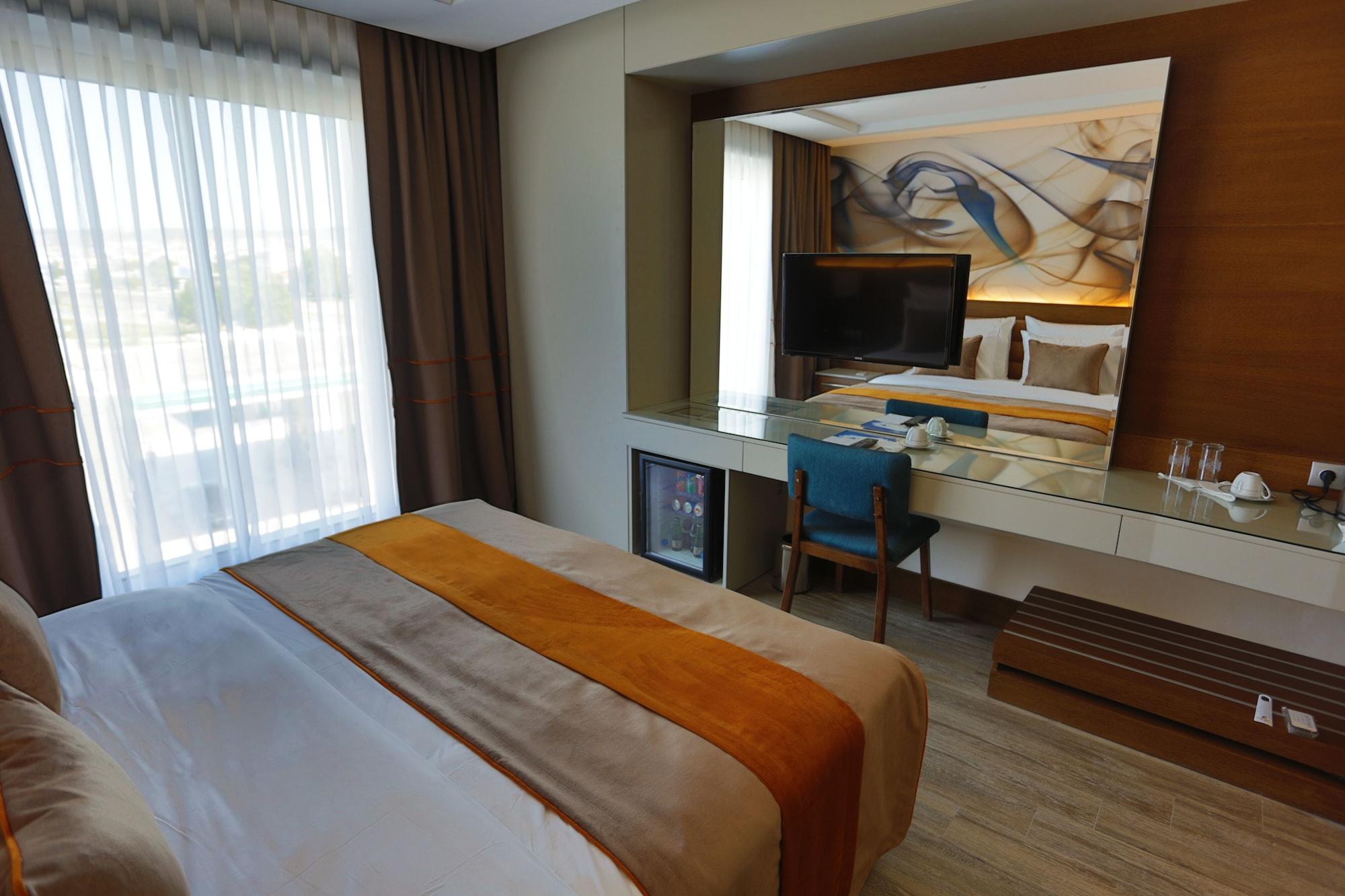 B Business Hotel & Spa Antalya Exterior photo