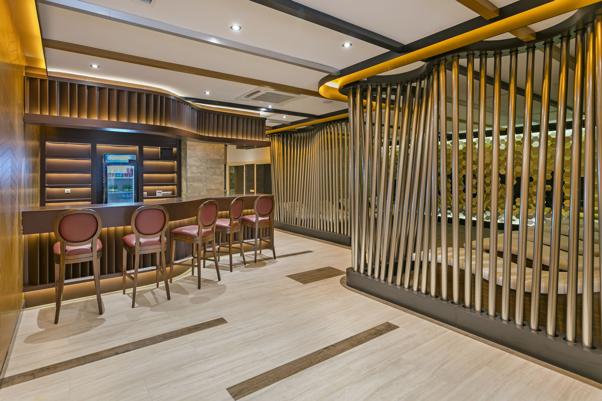 B Business Hotel & Spa Antalya Exterior photo